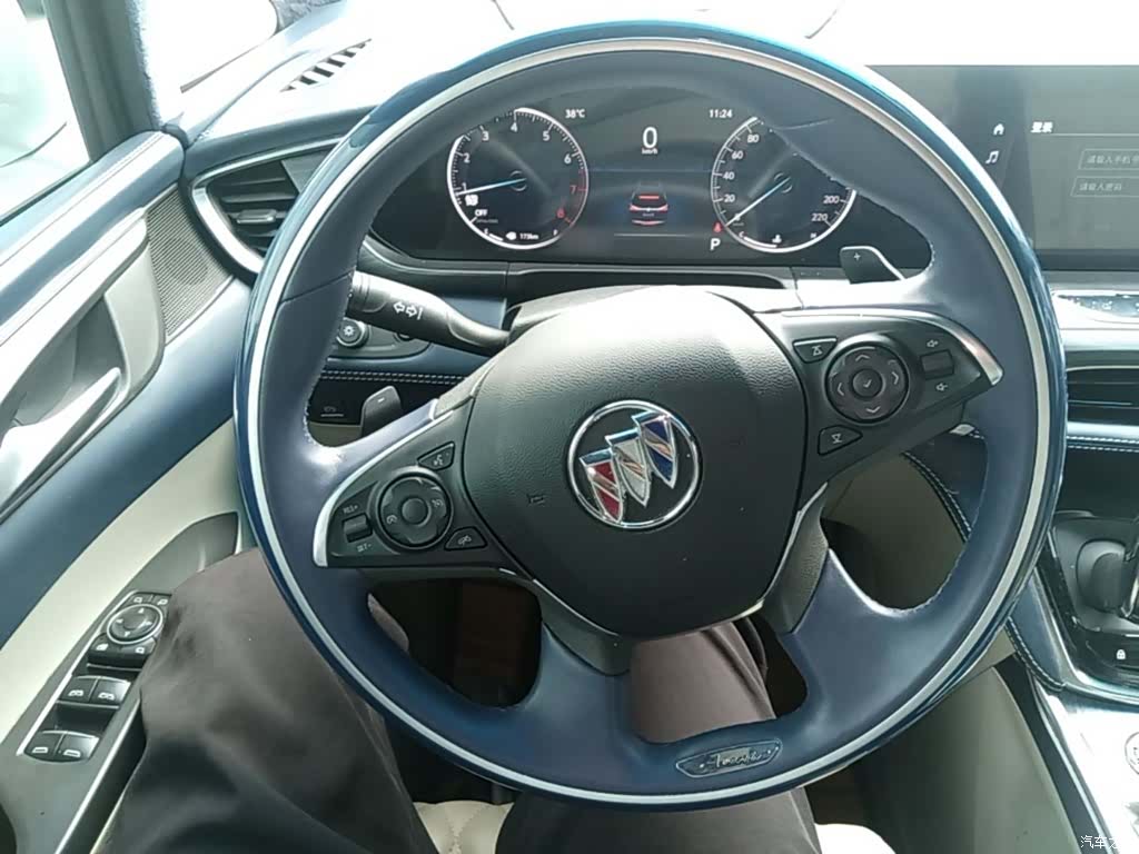 Buick GL8, 2021 11