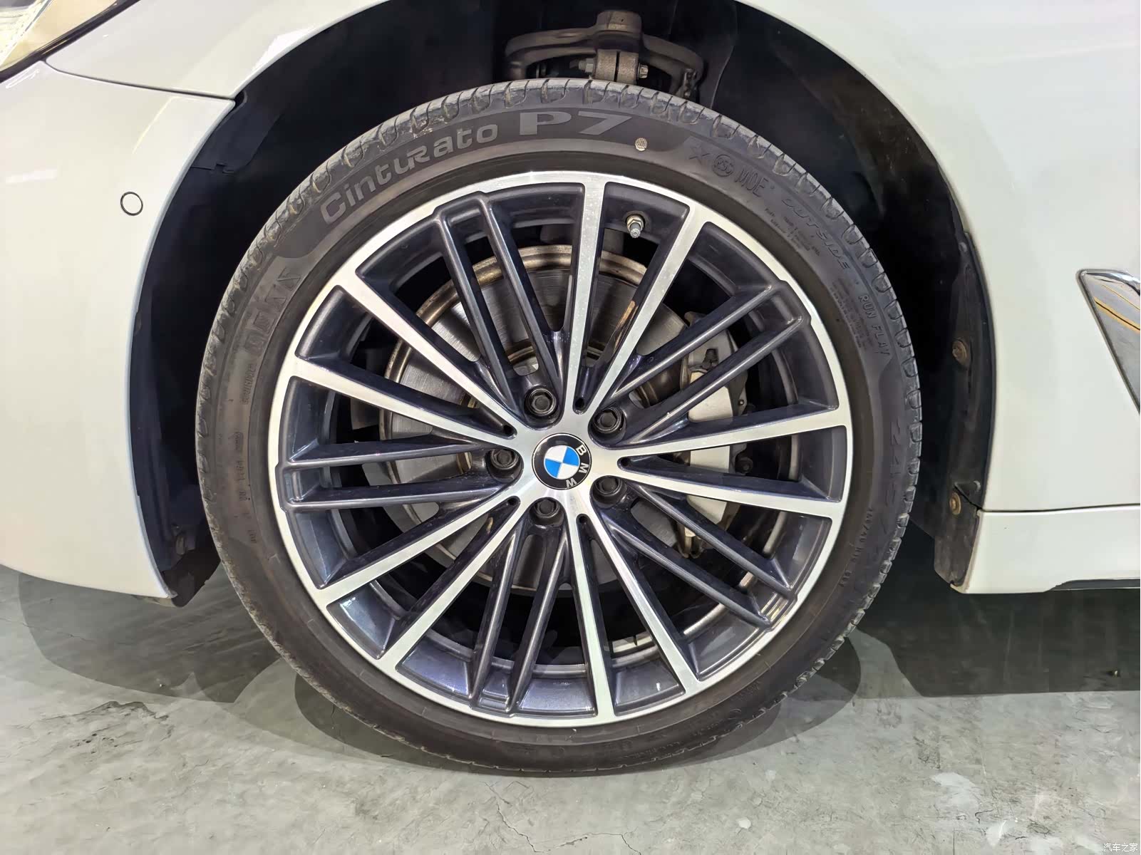 BMW 5 Series, 2023 4