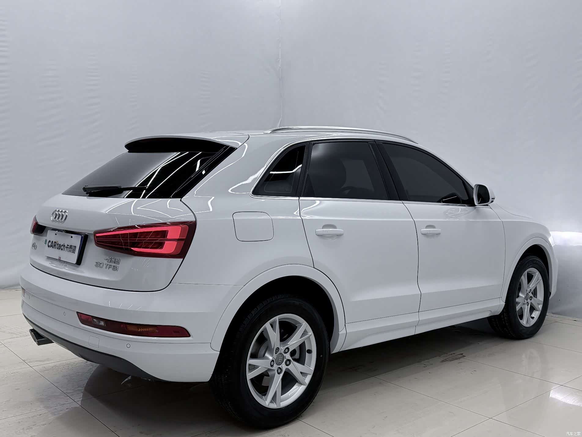 Audi Q3, 2018 15
