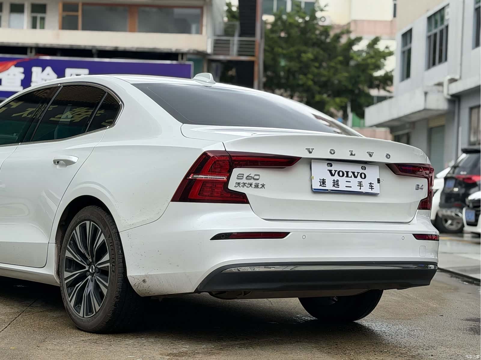 Volvo S60, 2025 12