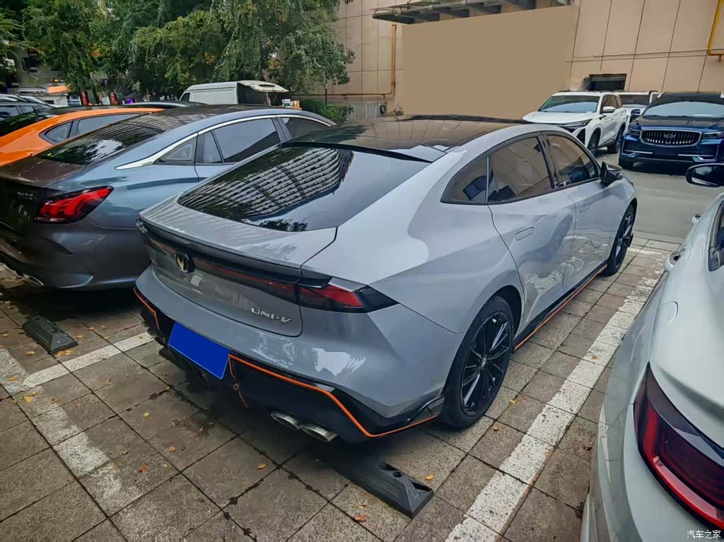 Changan UNI-V, 2023 6