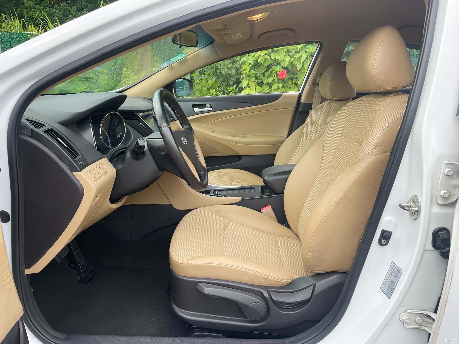 Hyundai Sonata, 2014 14