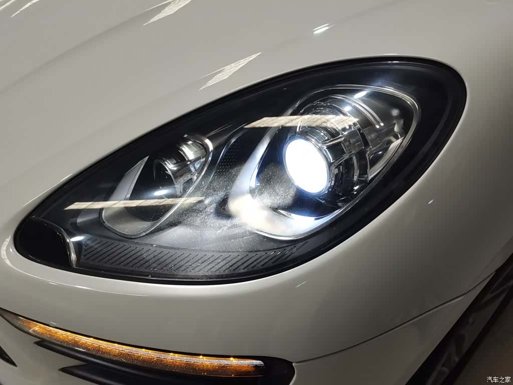 Porsche Macan, 2016 16
