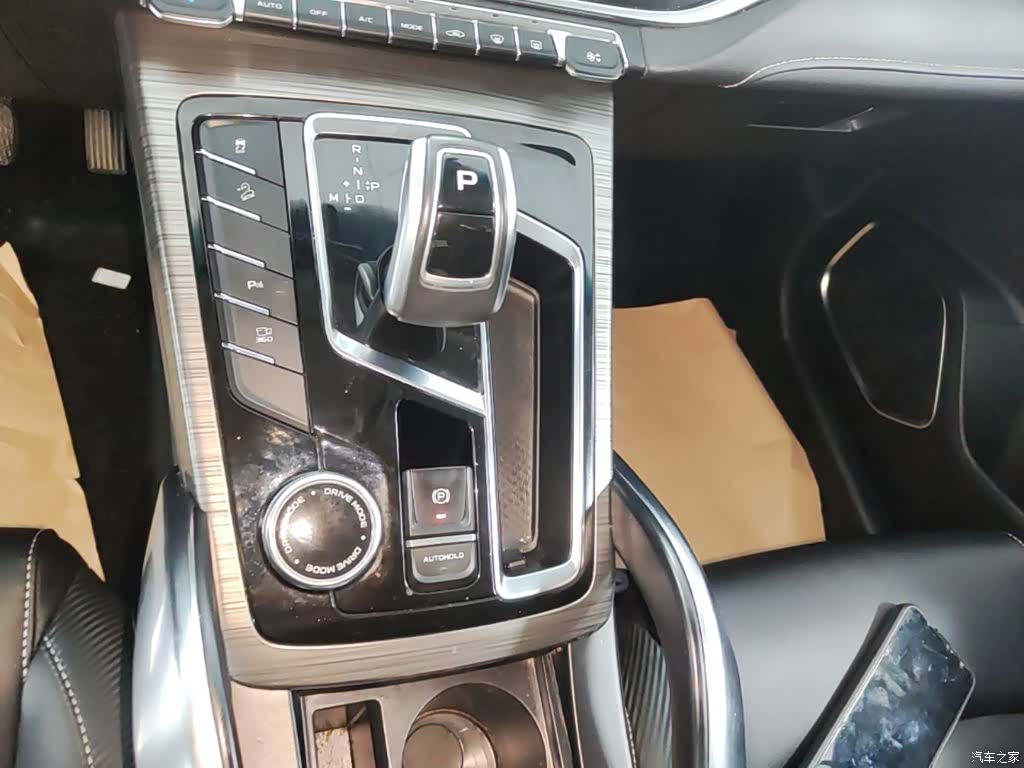Geely Boyue, 2021 14