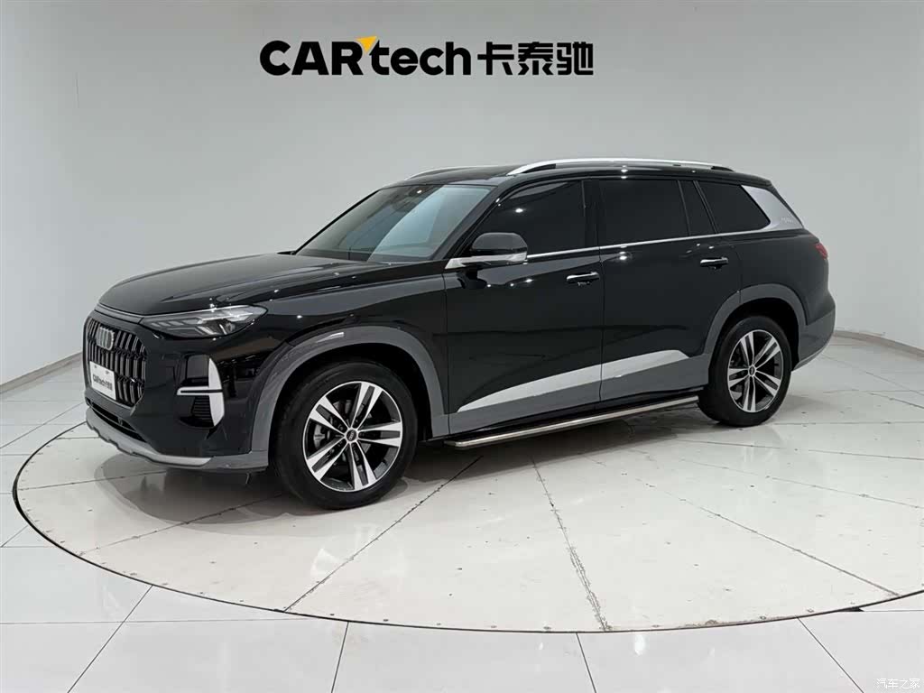 Audi Q6, 2023 1