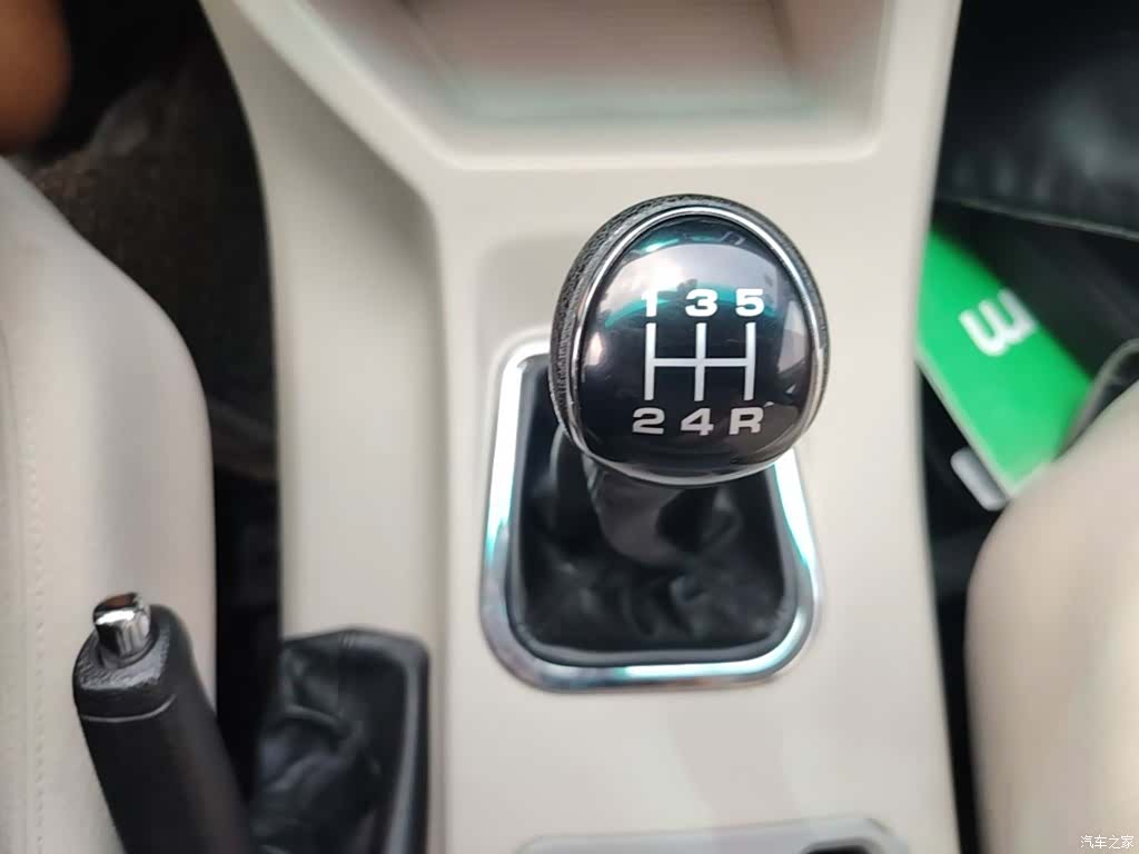DongFeng M5L, 2019 14