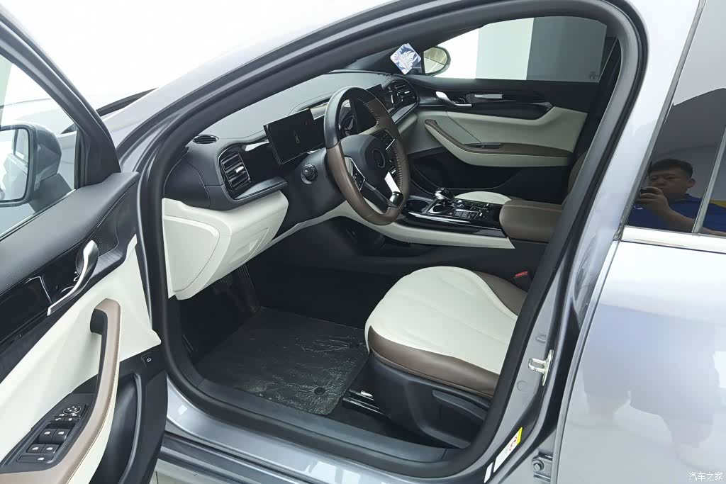 BYD Qin, 2024 9