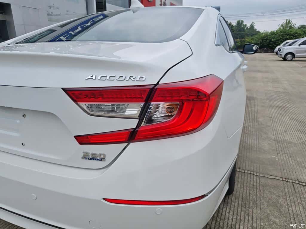 Honda Accord, 2019 8