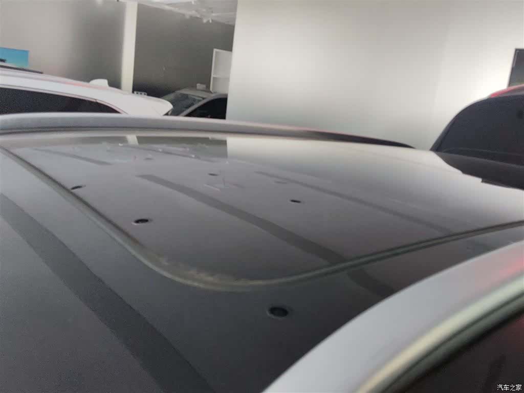 Hongqi HS5, 2023 27