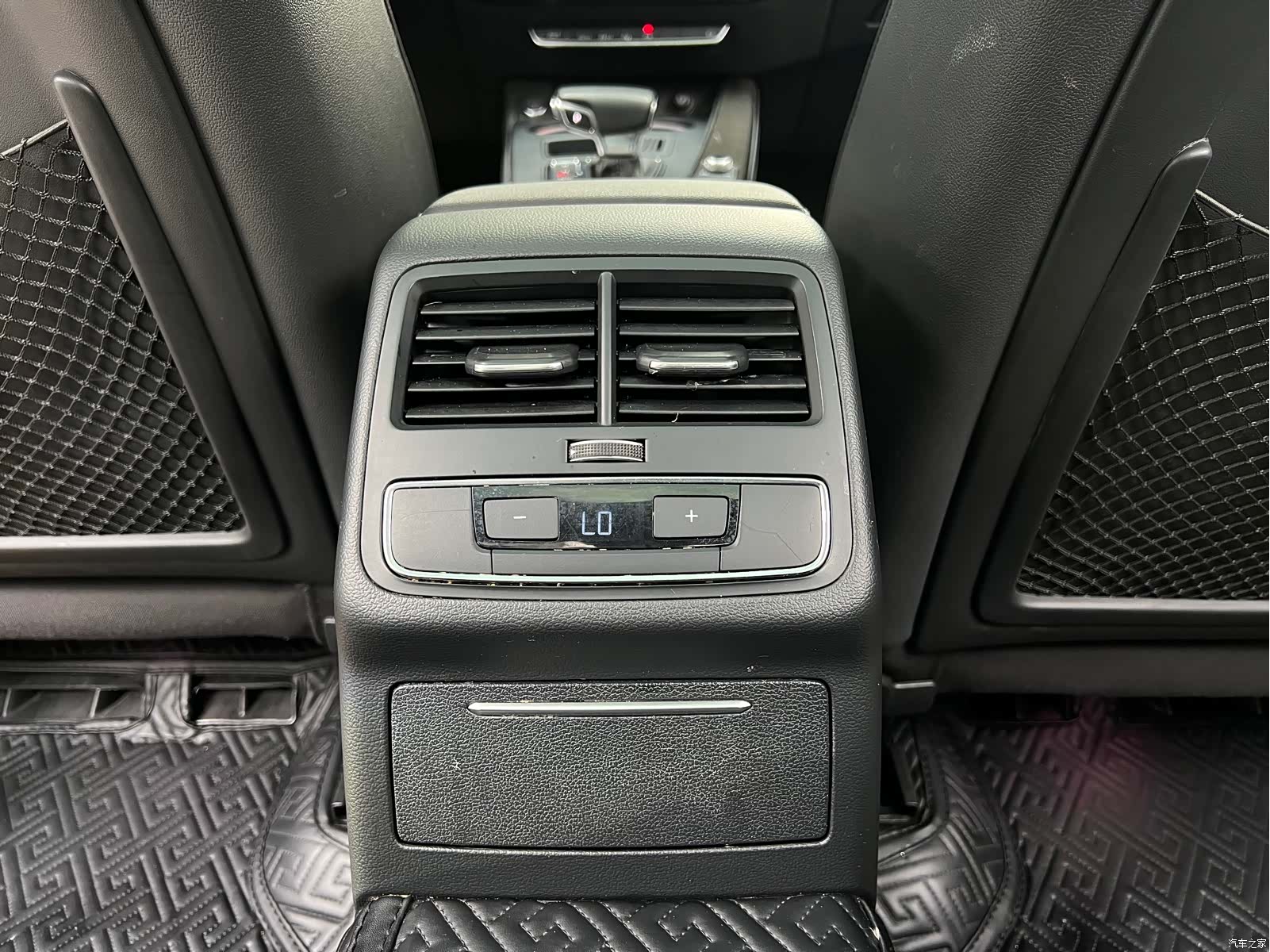 Audi A4L, 2020 18