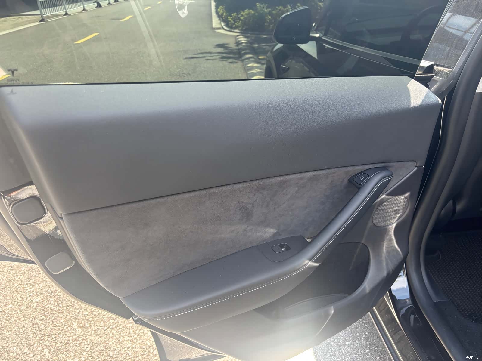 Tesla Model Y, 2023 8