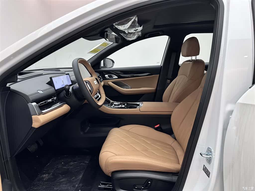 Geely A7, 2025 12
