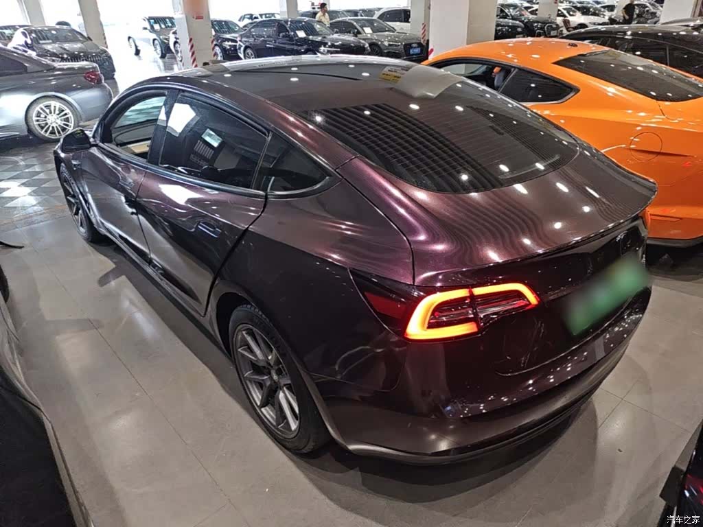 Tesla Model 3, 2023 все фото
