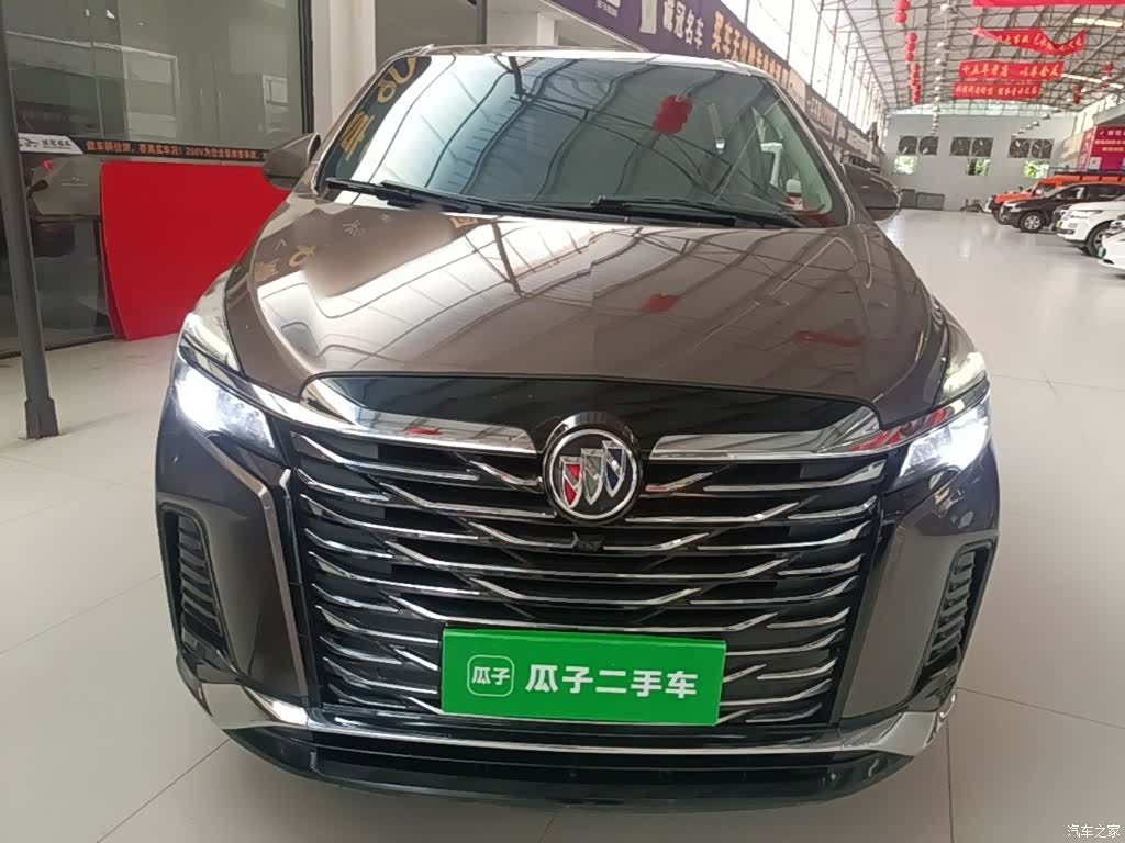 Buick GL8, 2023 3