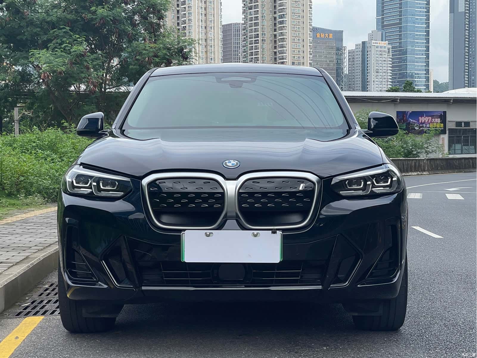 BMW iX3, 2024 2