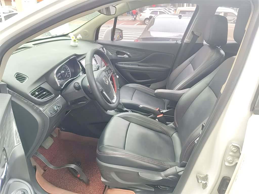 Buick Encore, 2017 15