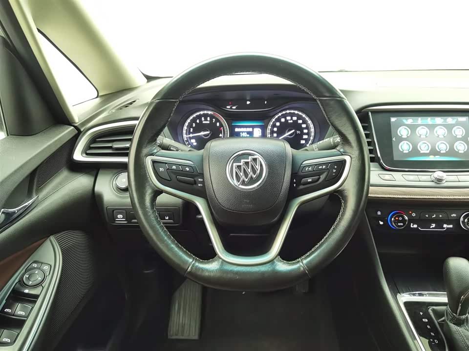 Buick GL6