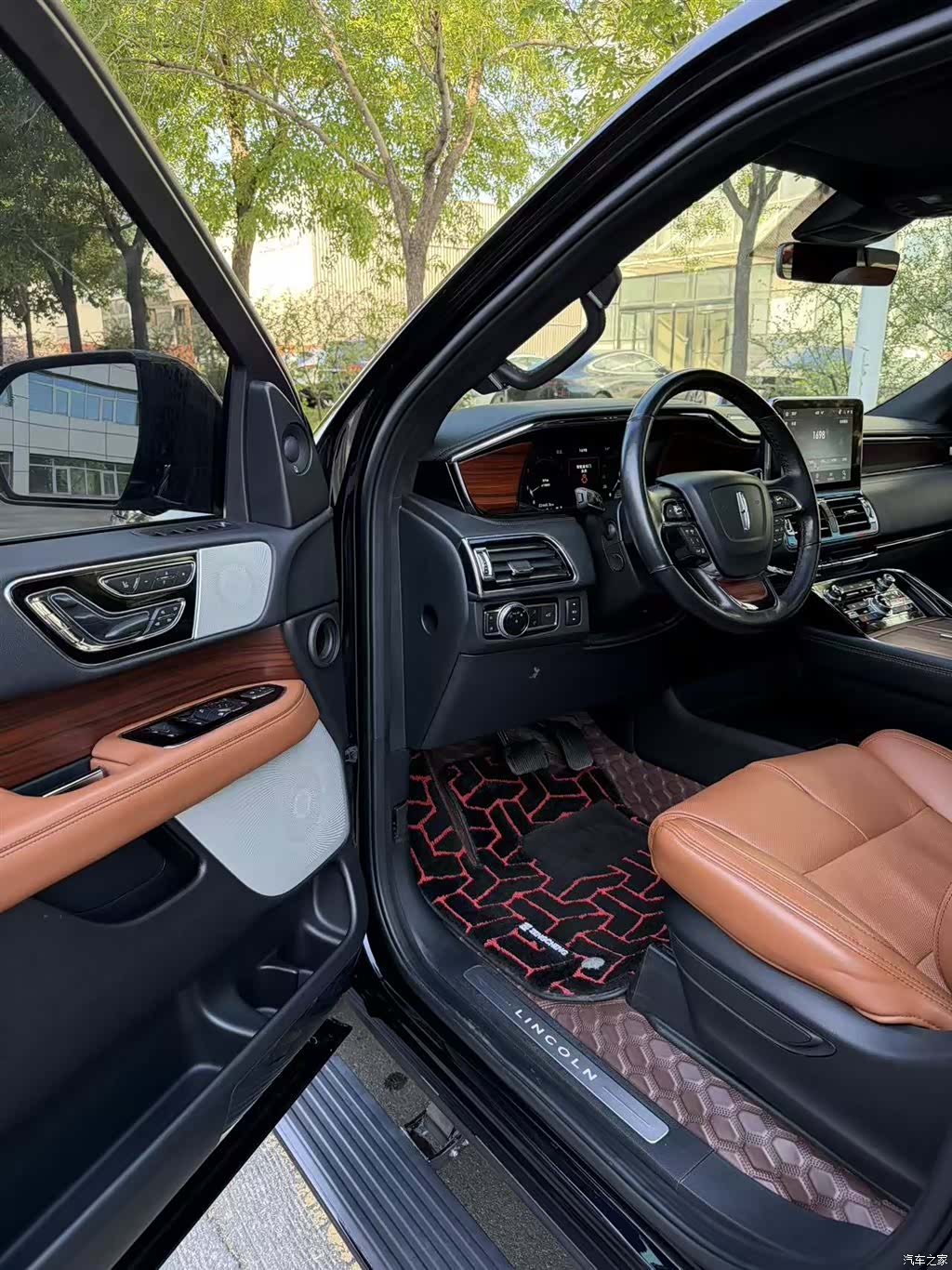Lincoln Navigator, 2021 6