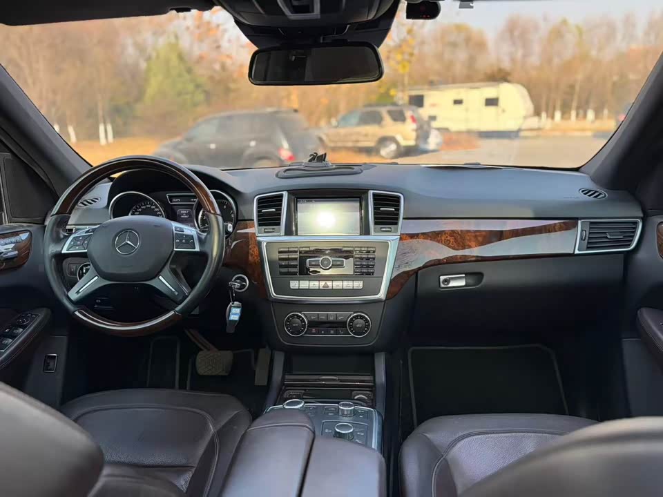 Mercedes-Benz M class