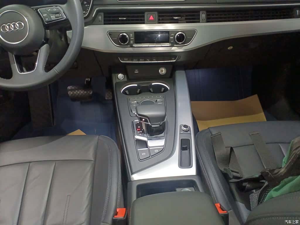 Audi A4L, 2020 14
