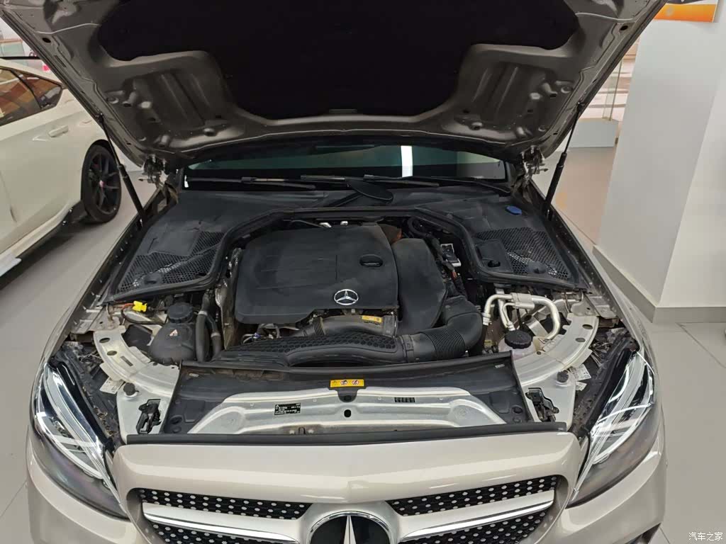 Mercedes-Benz C-Class, 2021 16