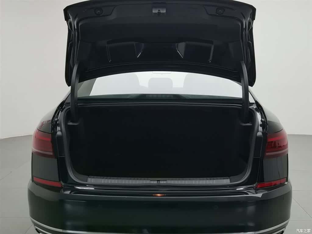 Volkswagen Passat, 2023 16