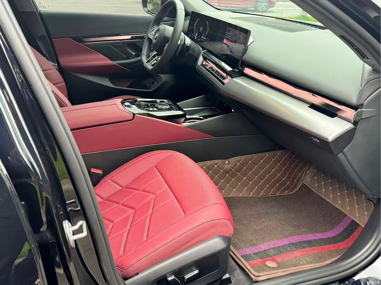 BMW 5 Series, 2025 9