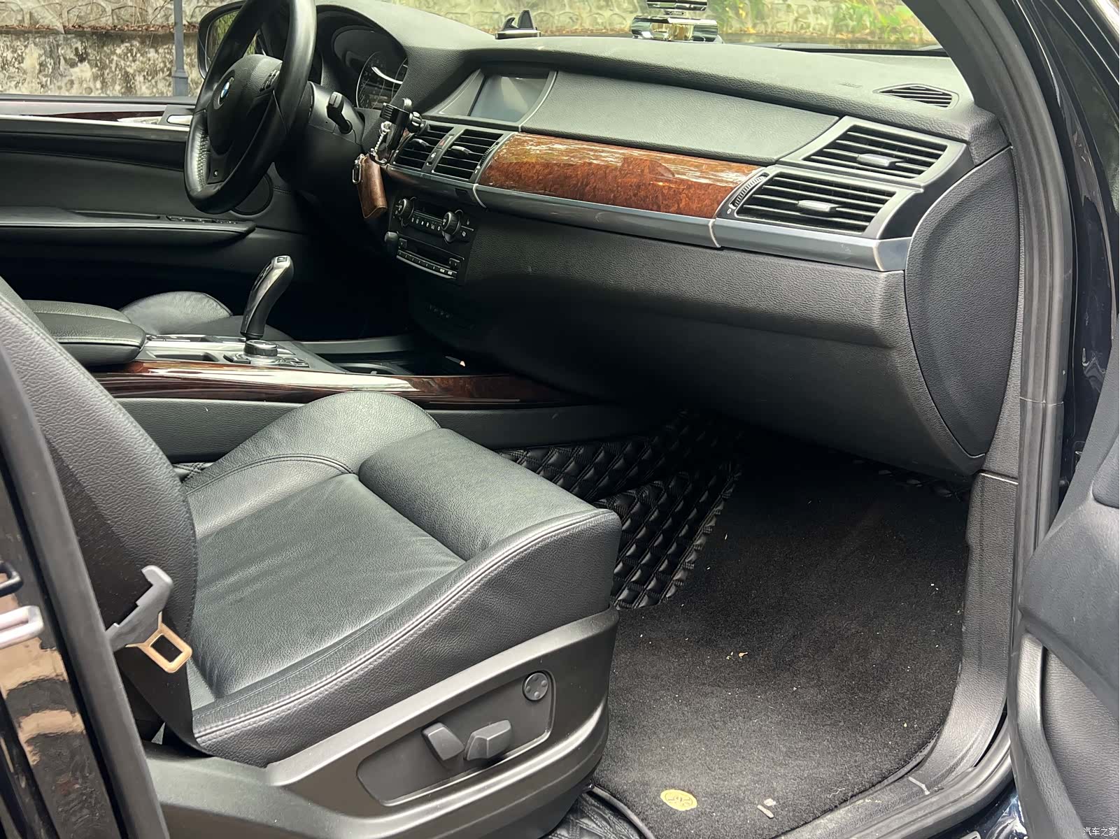 BMW X5, 2012 9