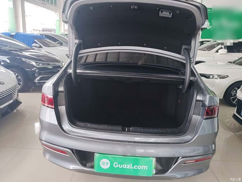 BYD Qin, 2023 19
