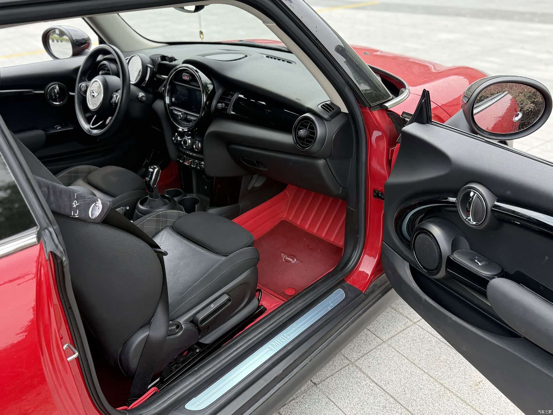 Mini Cooper, 2019 11
