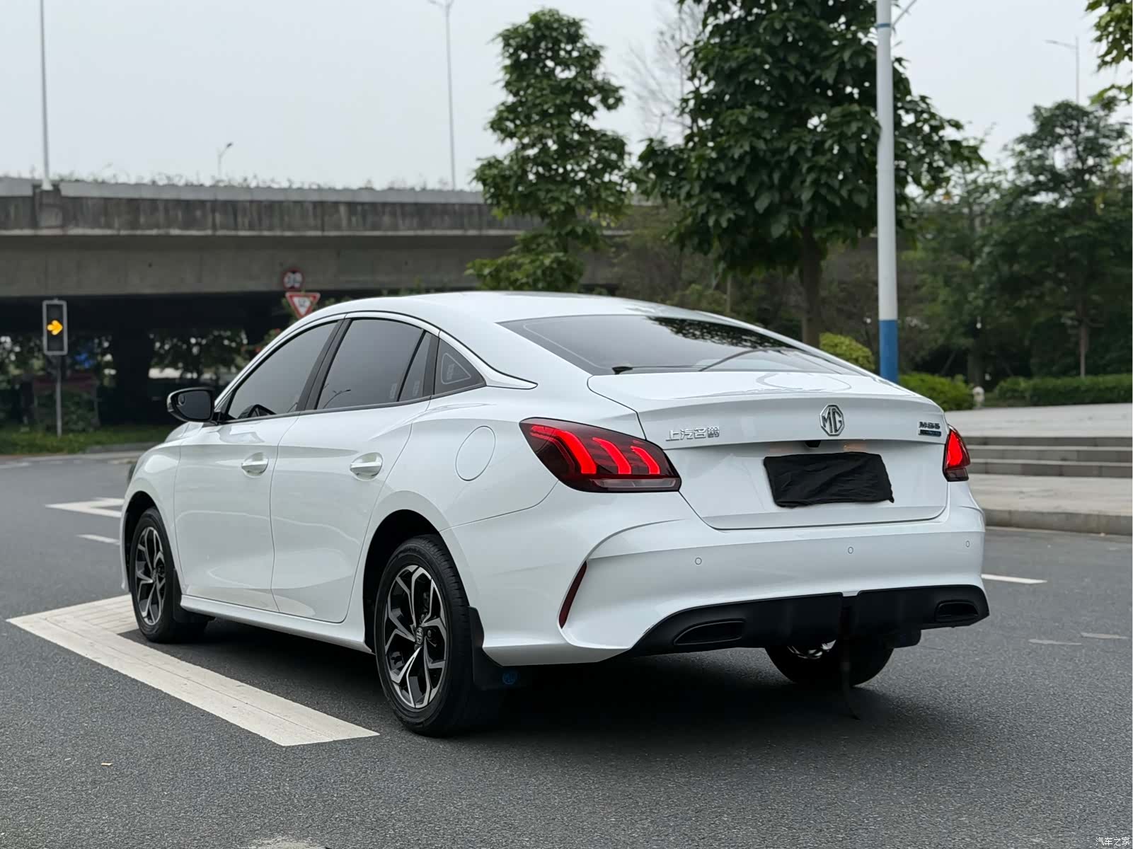 MG MG5, 2022 6