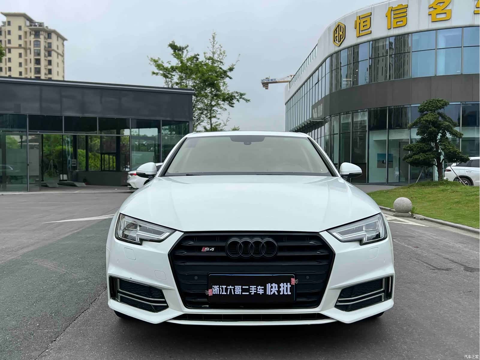 Audi A4L, 2018 2