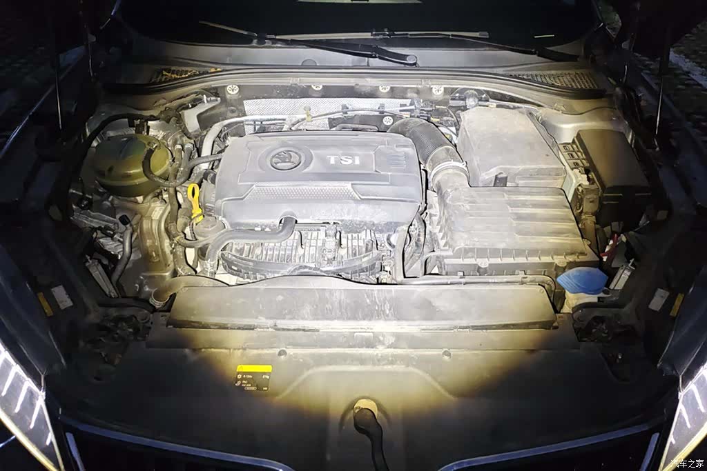 Skoda Superb, 2017 10