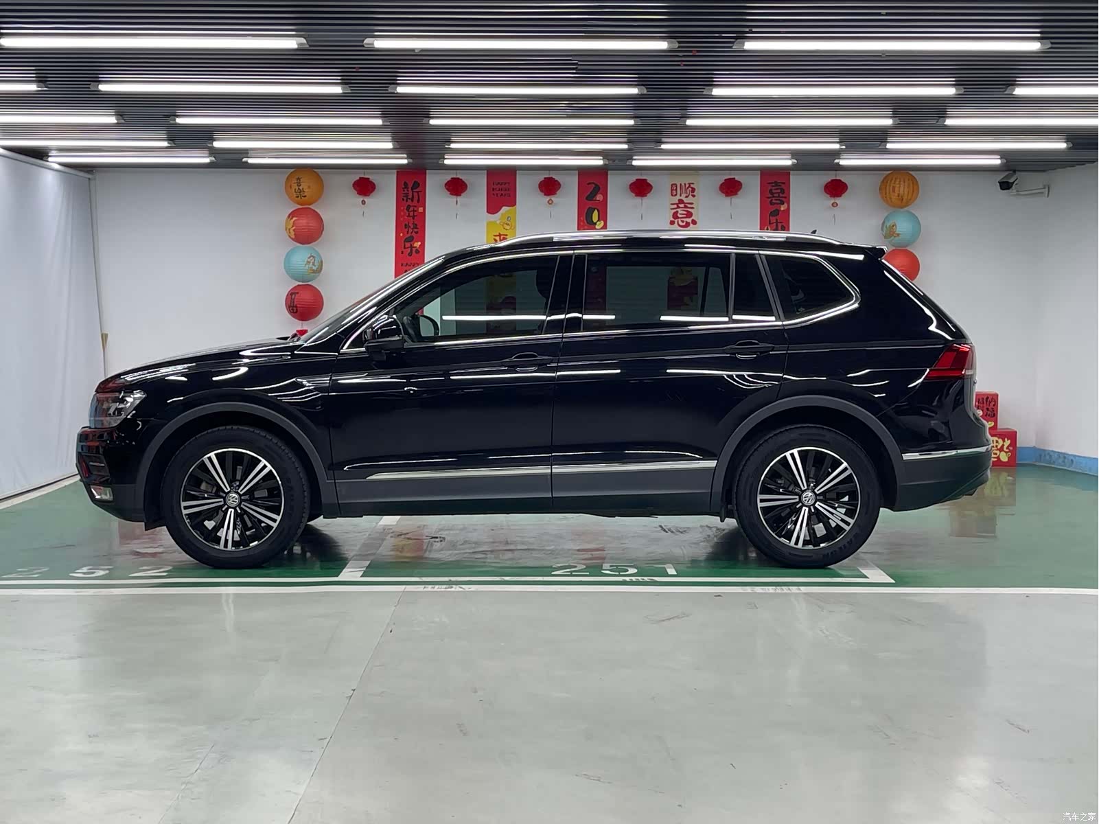 Volkswagen Tiguan L, 2020 4