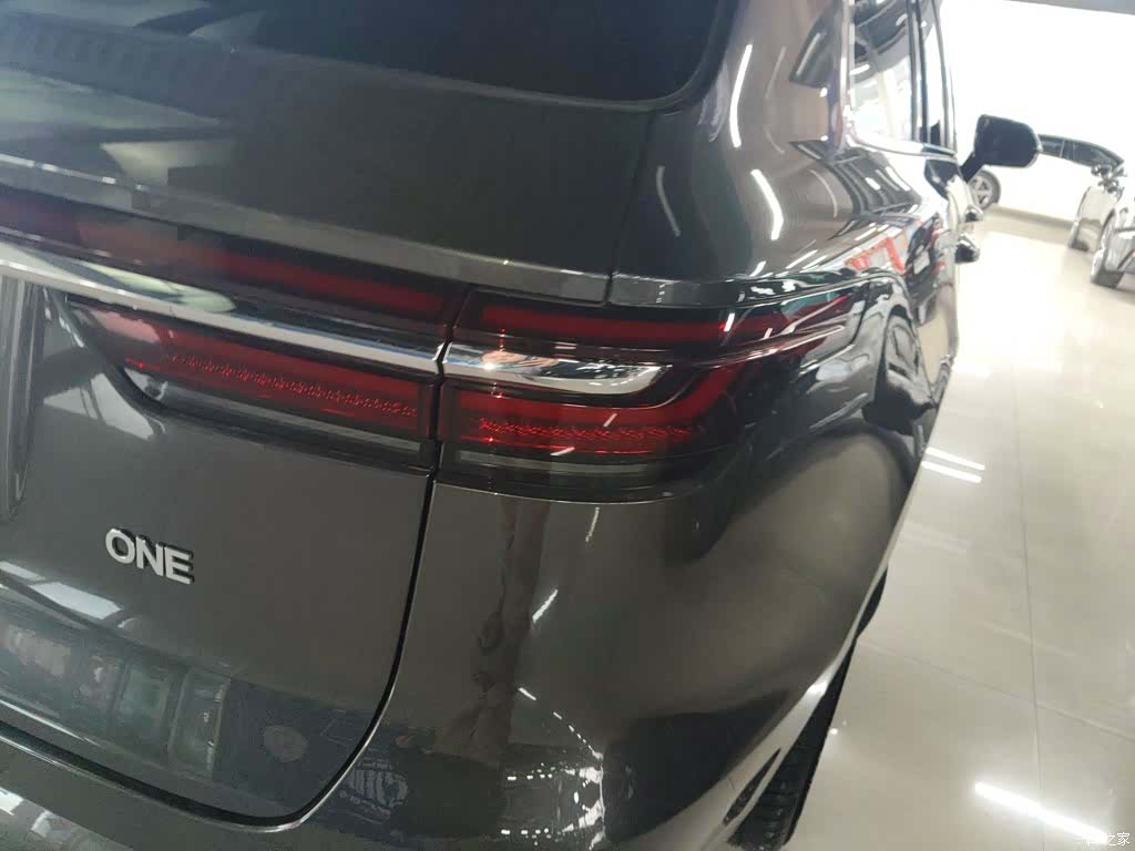 Li Auto ONE, 2022 24