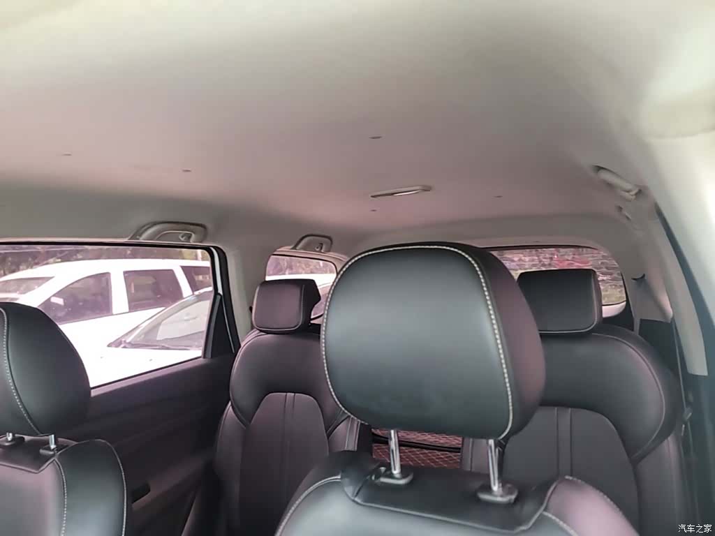 Wuling 360, 2019 18
