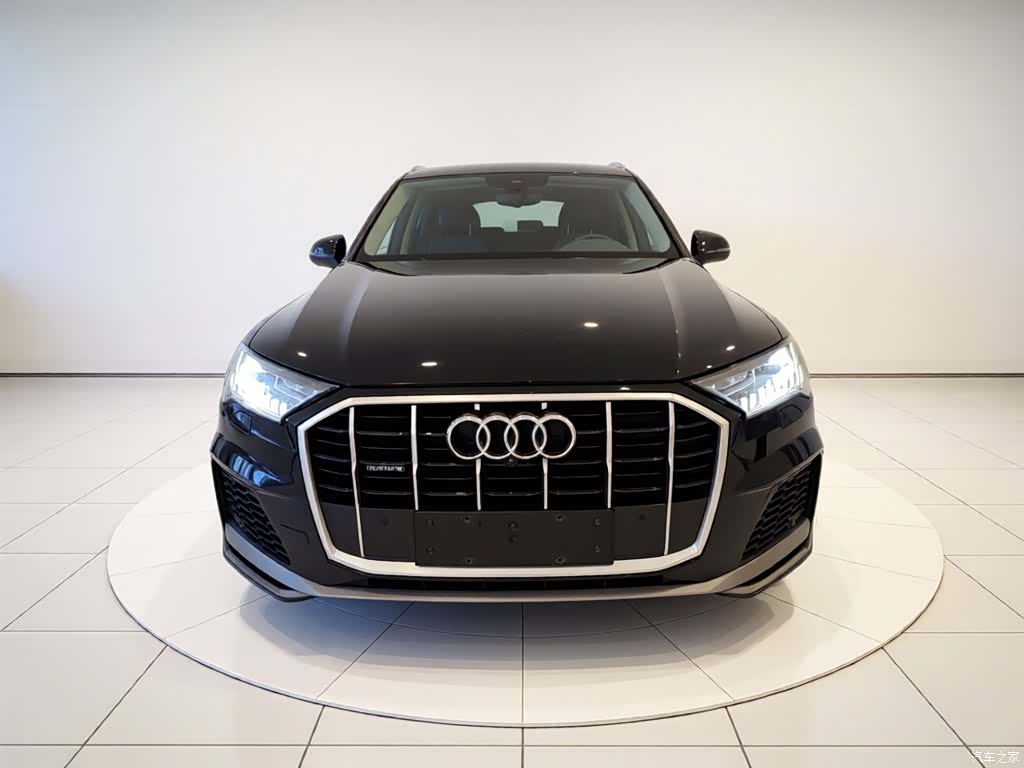 Audi Q7, 2021 3