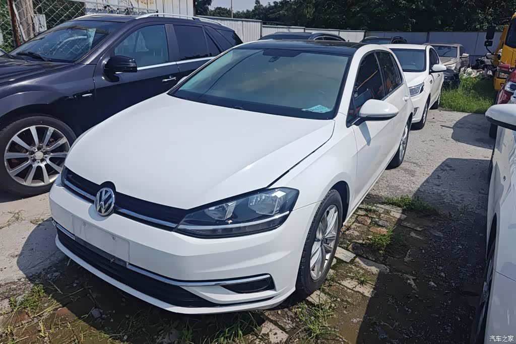 Volkswagen Golf, 2017 1