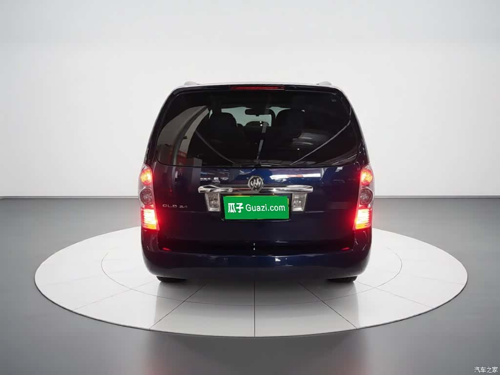 Buick GL8, 2016 6