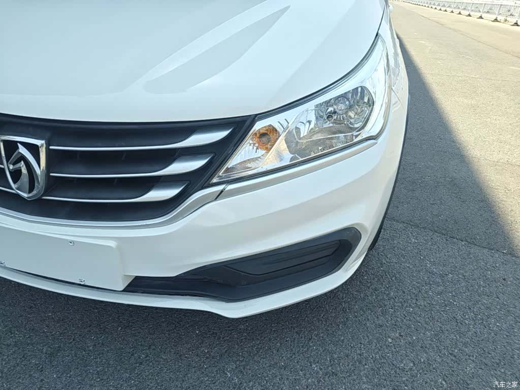 Wuling 310W, 2020 24