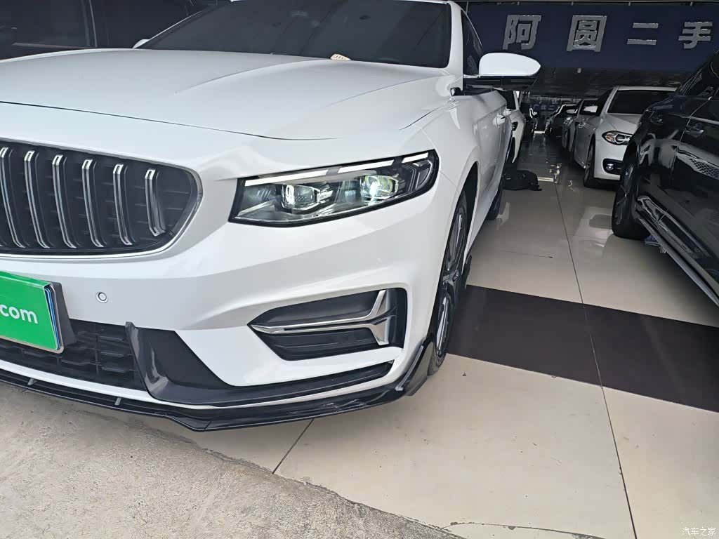 Geely Preface, 2023 18