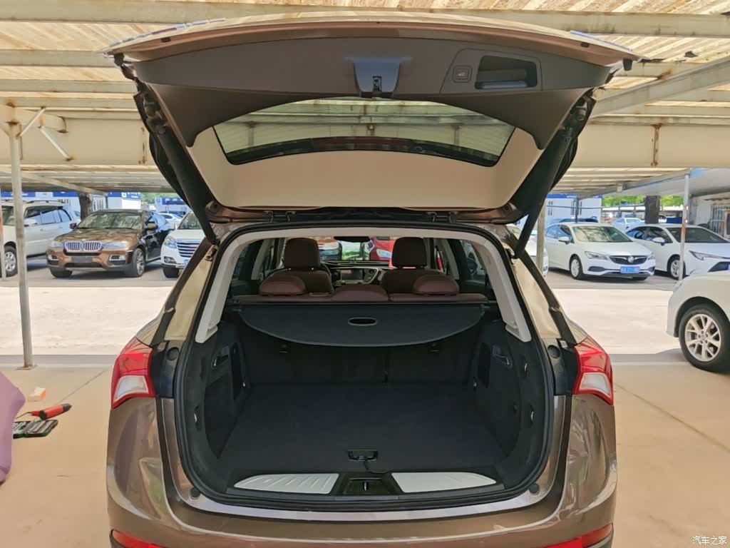 Buick Envision Plus, 2018 19