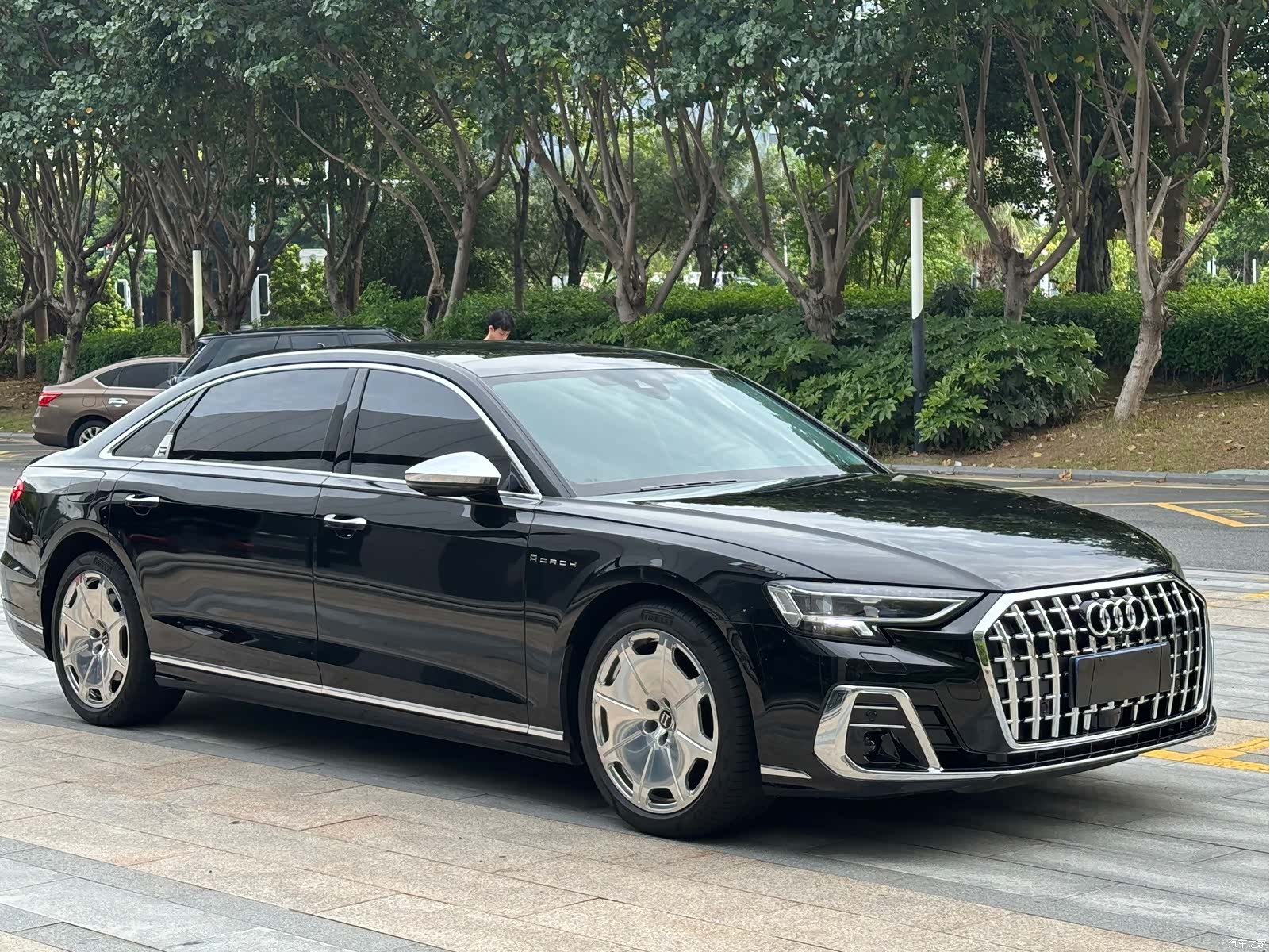 Audi A8L, 2024 3
