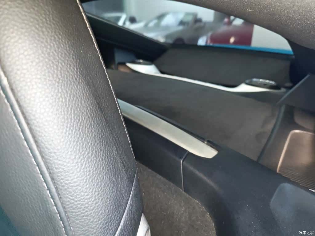 Porsche Cayman, 2018 13