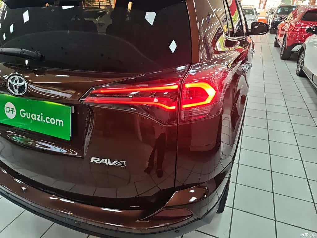 Toyota RAV4, 2017 24