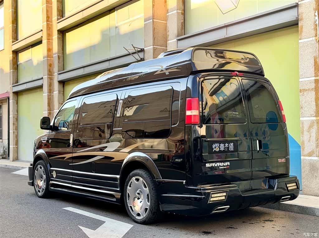 GMC SAVANA, 2018 3