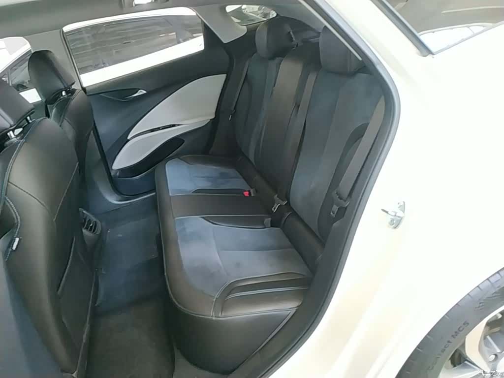Buick Velite, 2021 17