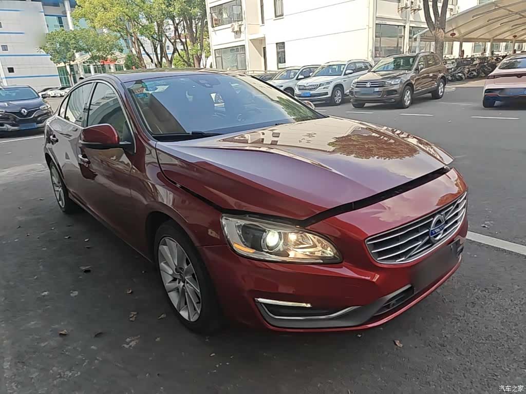 Volvo S60, 2015 4