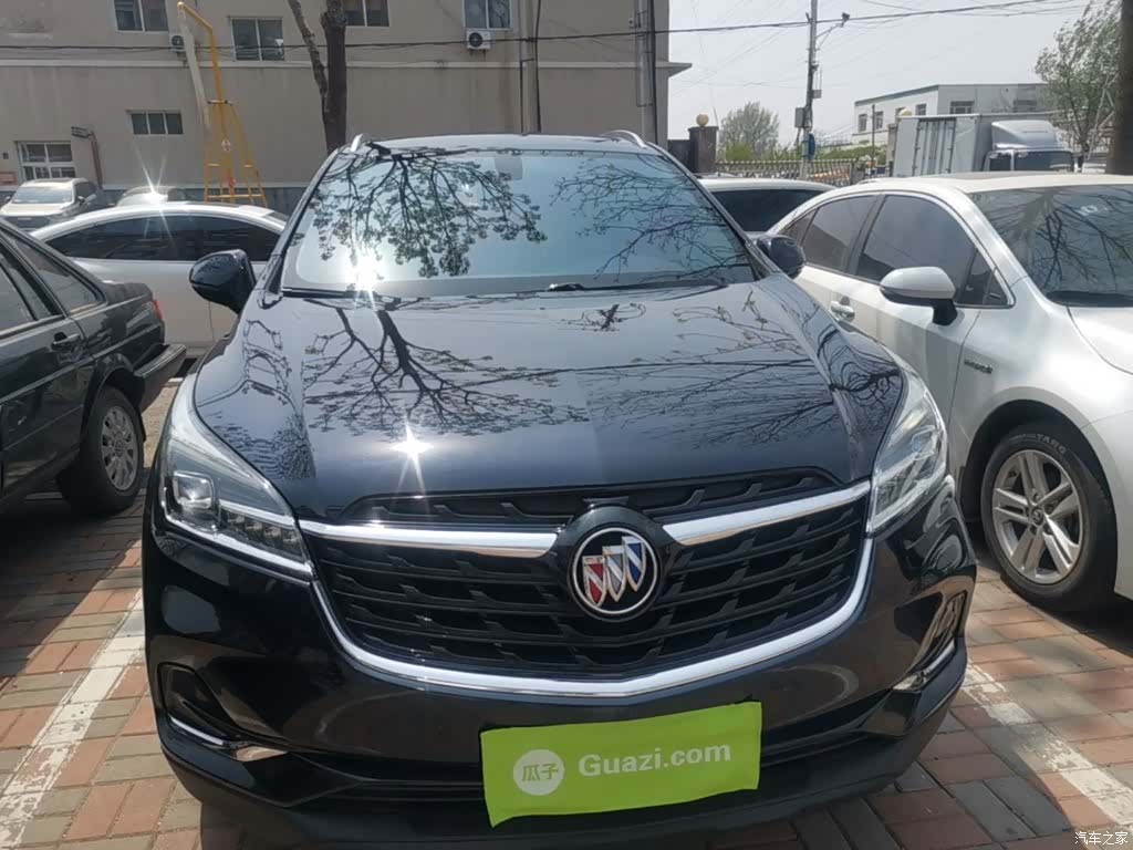 Buick Envision Plus, 2021 3