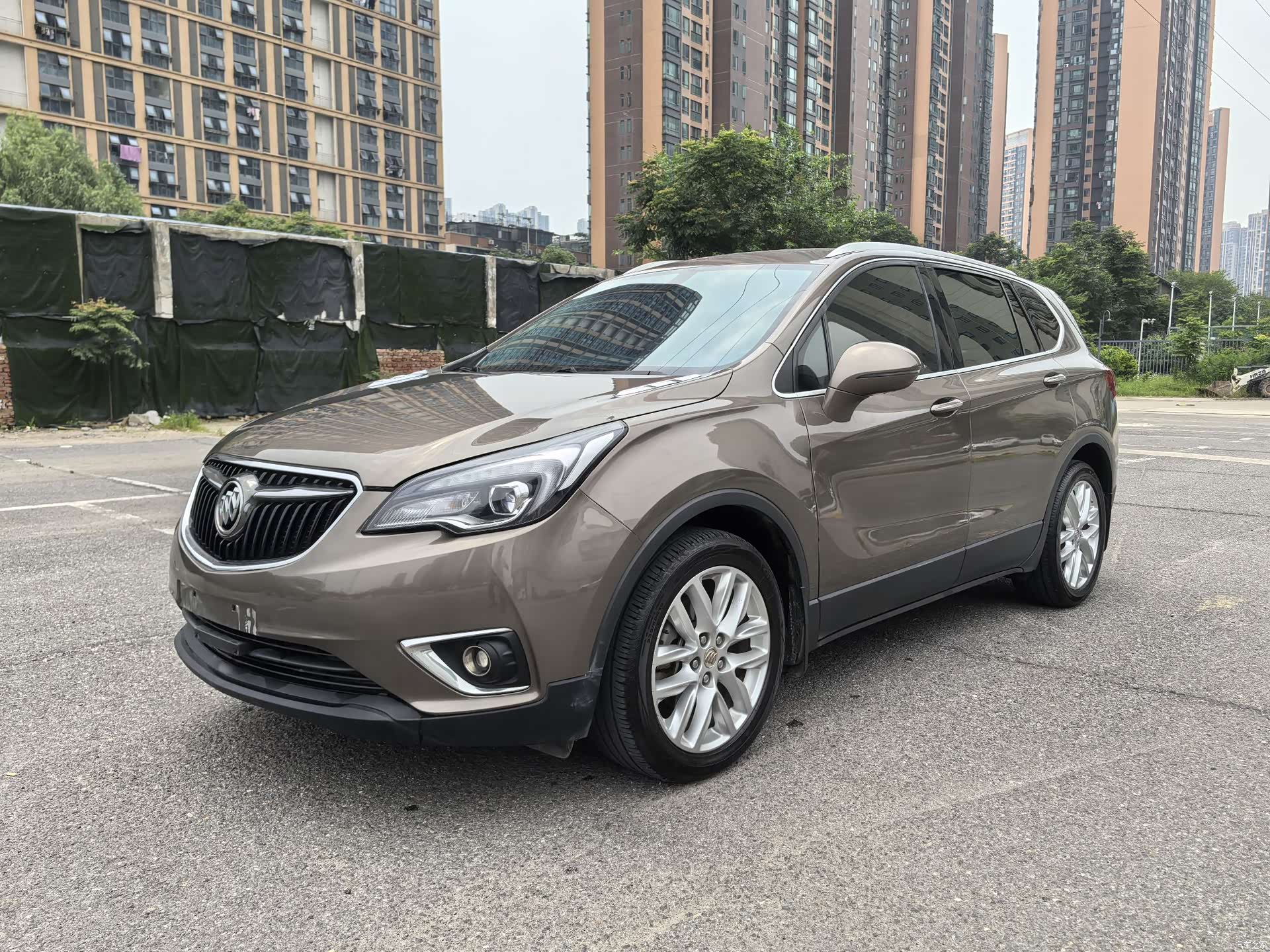 Buick Envision Plus, 2019 1